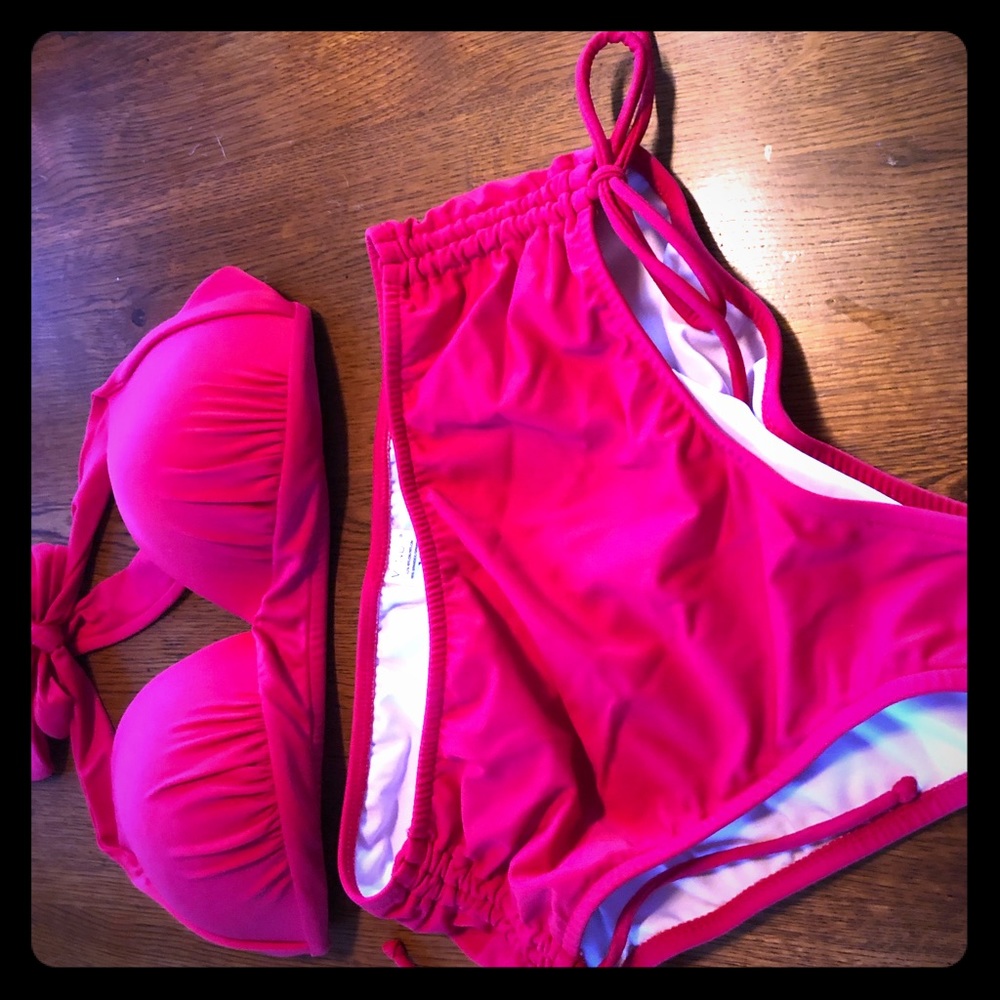 Brand new, never worn Venus high waisted bikini